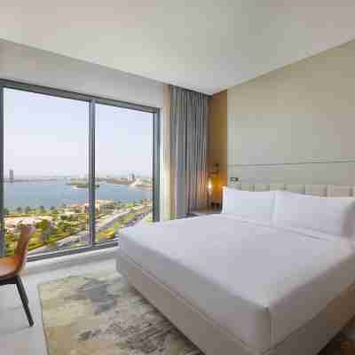ダブルツリー バイ ヒルトン シャルジャ ウォーターフロント ホテル & レジデンシズ Rooms