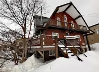 Sapporo Luxuray Log House