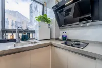 Shenzhen Four Seasons Wanhao International  Apartment(Luohu Shuibei Jewelry City Store) - pemandangan pegunungan