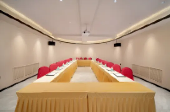 Xana Hotelle Hotel (Harbin Zhongyang Dajie Suofeiya Jiaotang)