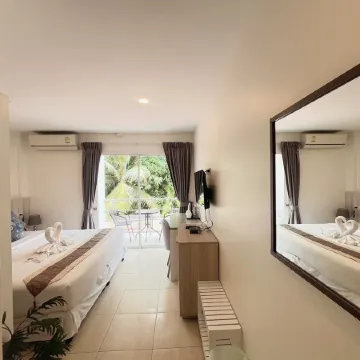 Mystays Phuket Отели рядом с достопримечательностью «Пирс Лаем Хин»