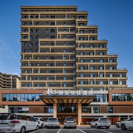 Grand Rezen Hotel