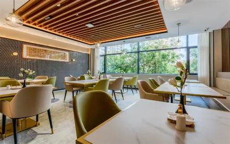 Magnotel Classic Fuping Fuchang Road Hotel