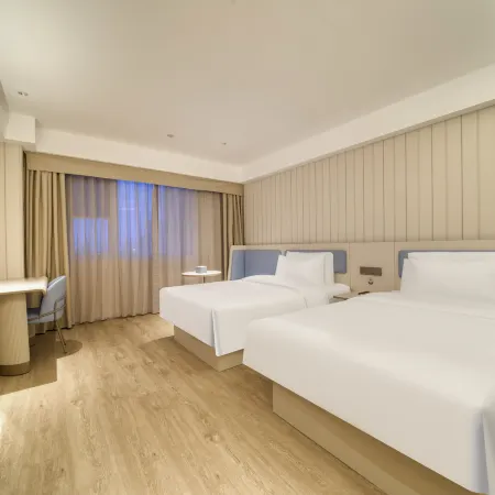 HanTing Hotel (Jiashan Mall)