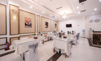 A25 Hotel - 63A Phuong Liet
