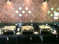 Fenghuang Hotel - breakfast
