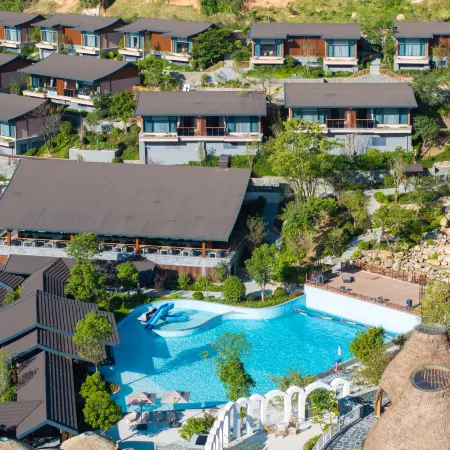 Qingshuiyan Hot Spring Homestay · Penglai Healing Mountain Lodge
