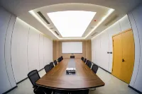 Lizhi Mustard Seed Garden Hotel (Qingyan Ancient Town Branch) Hotels in Guiyang