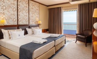 3. Hotel Al..