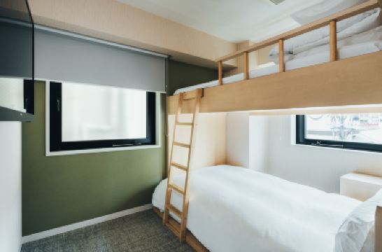 Standard Twin Room With Bunk Bed MEANDER Osaka Photo