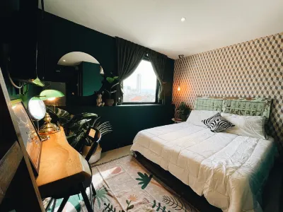 Very Hotel Отели рядом с достопримечательностью «Музей Пинанг Перанакан»