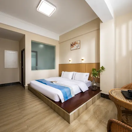 Nanzhao Cheap Hotel (Weishan Ancient City High-speed Railway Station Branch)
