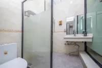 SHUNING BUSINESS HOTEL - balcony