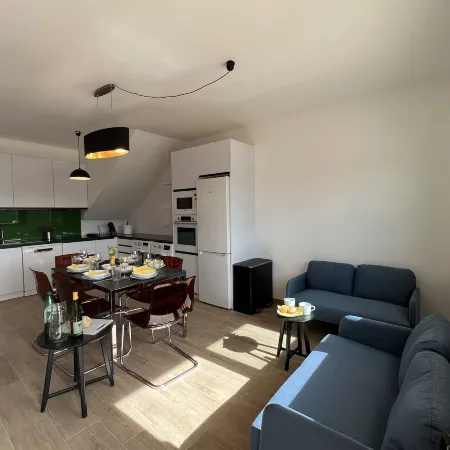 Orange Grove Residence