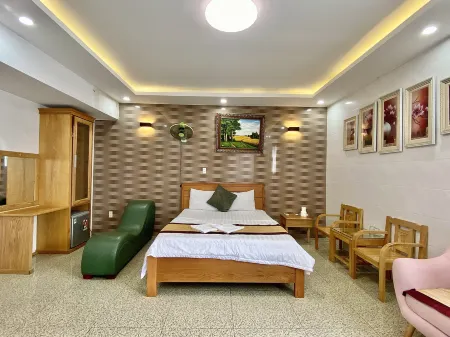 Hoàng Quân Hotel - Gò Vấp