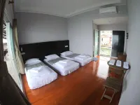 Mabul Backpackers Hotels in Tawau Division