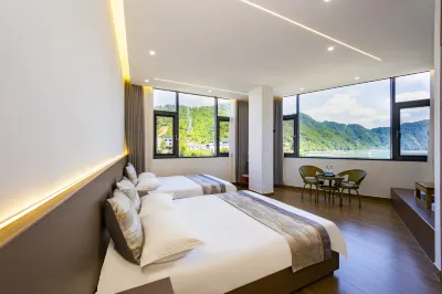 She County Shendu Town Gallery Home Homestay (Xin'anjiang Landscape Gallery Scenic Area)