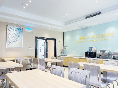 Hotel City Comfort Inn (Jianlijiang City Road, Jingzhou) Отели в г. Цзянли