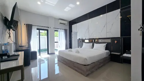 Smile Boutique @Saiyuan