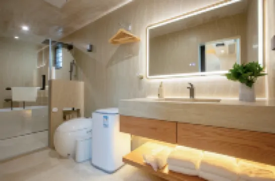 Muyu Seaview Boutique Homestay (Weizhou Island Dishui Danping Shop)