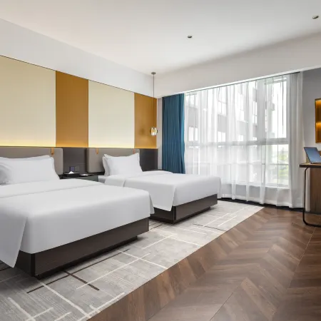 PURE SILVAN HOTEL