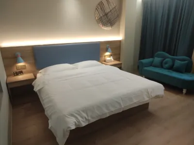 Risheng Hotel Hotels near Fushan Coffee Culture Town