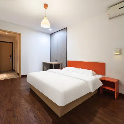 Pod Inn (Nanjing Xianlin University Town Qixia Temple) Hotels near Qi Xia Mountain