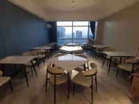 Gaojing Seaview Hotel (Wanmi Beach Bathing Resort)