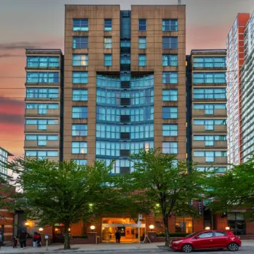 Grand Park Hotel & Suites Downtown Vancouver, Ascend Hotel Collection