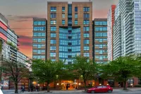 Grand Park Hotel & Suites Downtown Vancouver, Ascend Hotel Collection Hotel in zona Centro di Vancouver