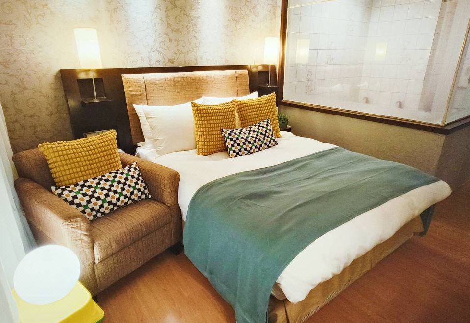 4. 데자뷰 호텔..