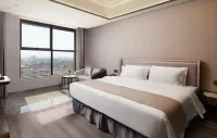 Oriental Seasons Hotel (Ganzhou Nankang District Financial Services Center Branch) - bar