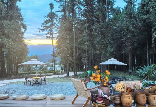 1. 차보위안 호텔..