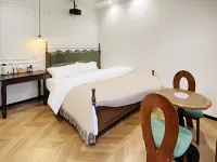 Xitang Wild Mountain Hot Spring Boutique Stay (Hanhua Tianmashan Hot Spring Resort Area) - شرفة