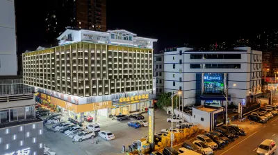 Xingji Huangting  Hotel Hotels near Zhenfeng Wusi