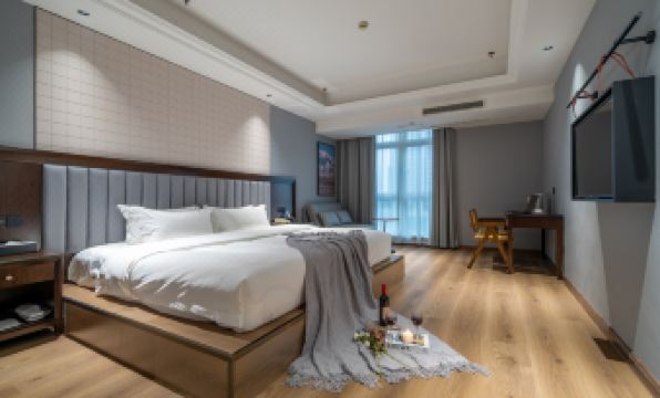 Lanting Hotel (Chengdu Daxu High-speed Railway Station)