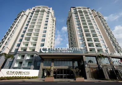 The Q Hotel & Suite Vientiane