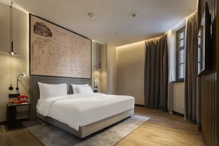 Radisson RED Tbilisi