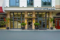 Nam Dat Hotel by D'Lecia Ha Long Hotels near Vanbest ocop Hạ Long Nước mắm Sá sùng Cái Rồng