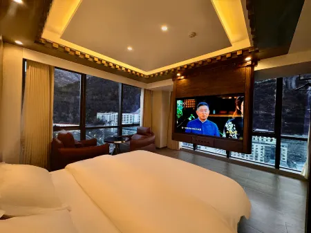 Barkam Luoblinka Hotel