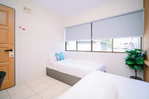 Swing & Pillows @ Penang Road, Georgetown Penang - 2-Star