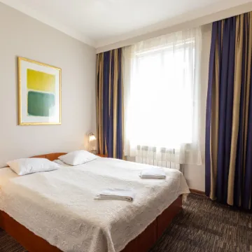 Noclegi Stadion Bed & Breakfast Отели рядом с достопримечательностью «Галерея Ле Герн»