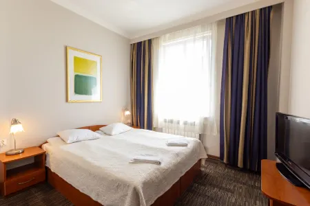 Noclegi Stadion Bed & Breakfast Отели рядом с достопримечательностью «Литературный музей имени Адама Мицкевича»