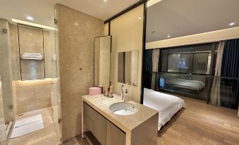 Shanghai Z·Home Homestay (Suhewan Executive Mansion)