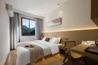 Yuexiang · Qichi Yueshe · Mountain Wild Terrace Homestay - ที่มีบาร์