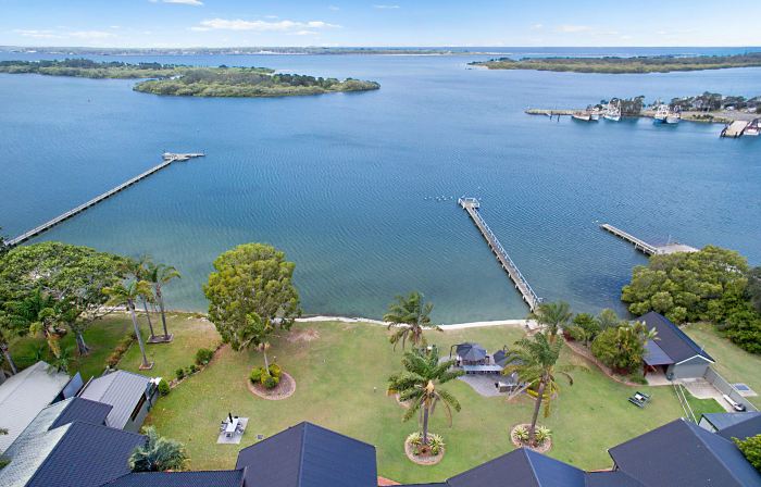 Moby Dick Waterfront Resort Motel