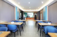 โรงแรมอินน์เดลิคาซี่ แอนด์ วอร์ม·การ์เดนเนีย บลอสซัม - ที่มีที่จอดรถ