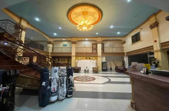 Garden Suite Hotel near Koreatown