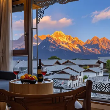 Panoramic View of Snow Mountain in Shanye Rizhao Jinshan (Lijiang Ancient City Branch) Hotels near Lion Hill