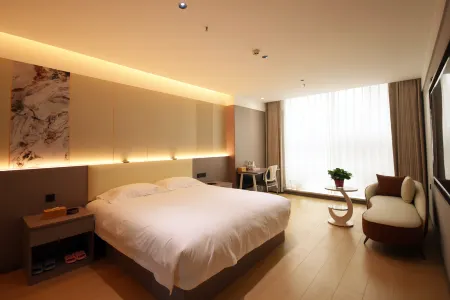 Yunting Smart Hotel (Weinan Jinyu Huafu) Отели рядом с достопримечательностью «Weinan Normal University»